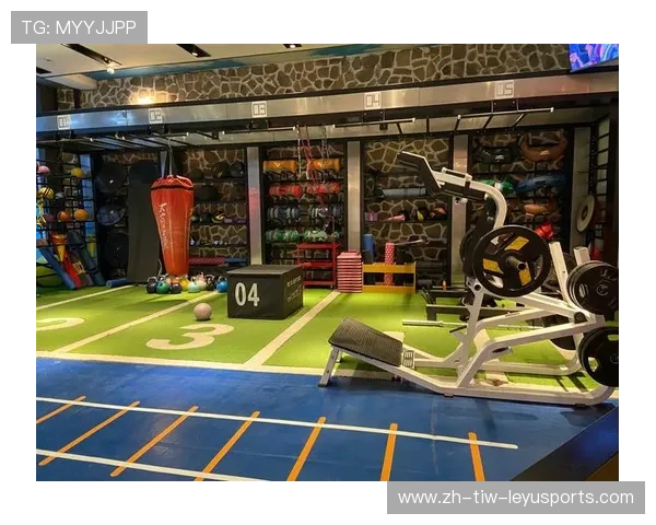 高效燃脂器械指南：适合女生使用的健身房王牌设备盘点