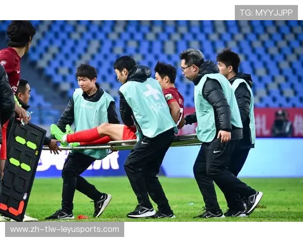 海港队遭遇四人伤退打击上海申花主场1-0小胜拿下三分